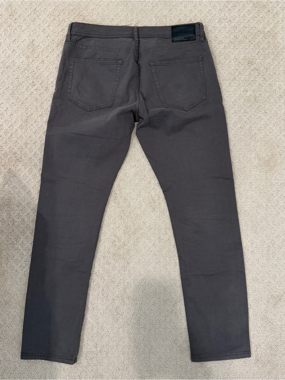 Men's Straight Fit Charcoal Gray Jeans - 34x32 - Picture 7 of 11